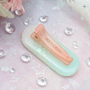 Vitamin Sea Aurora Dolphin Clip A