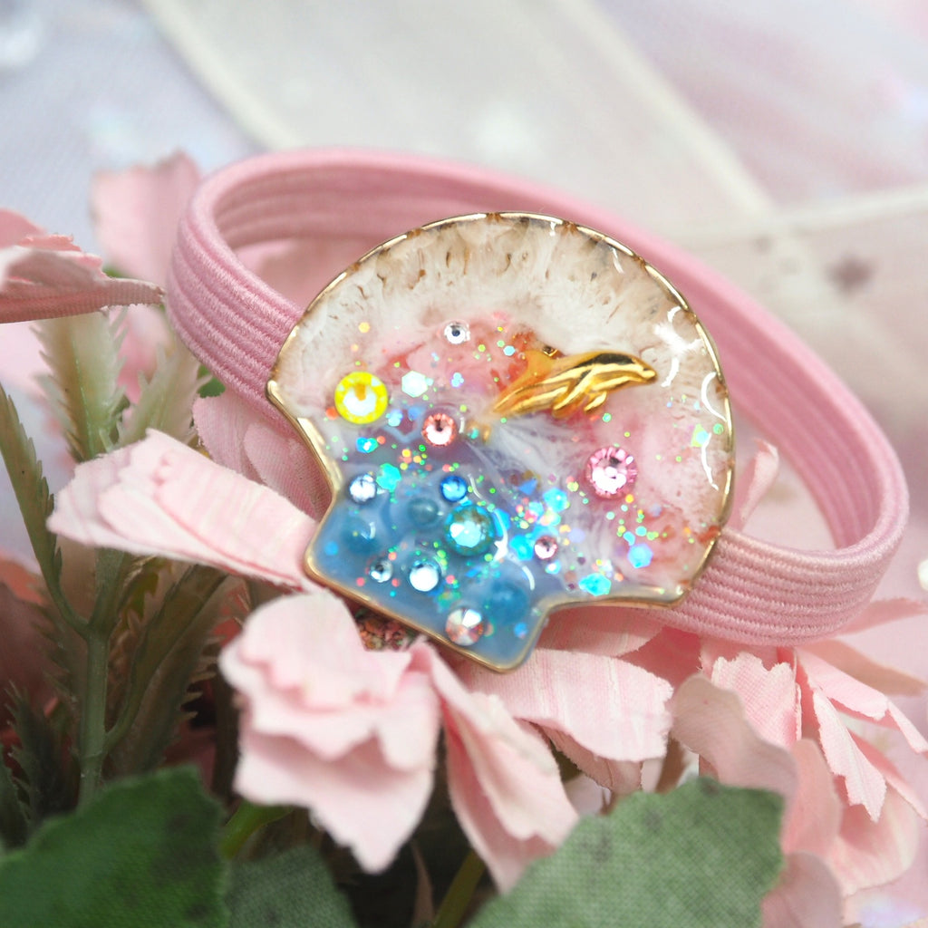 Reverse Prism Tides Dolphin Hairtie