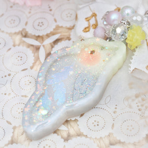 Grey/Yellow Tiel Birb Shaker Charm
