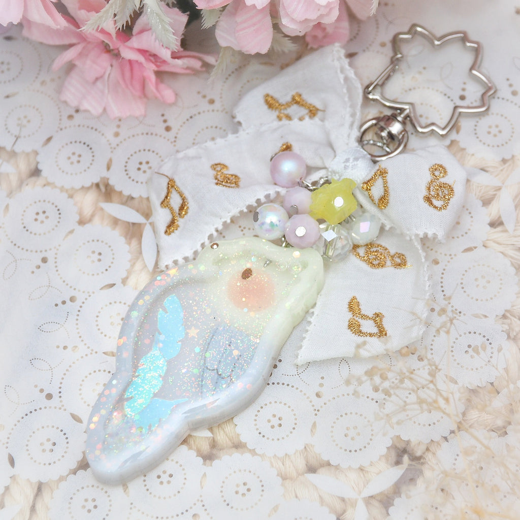 Grey/Yellow Tiel Birb Shaker Charm