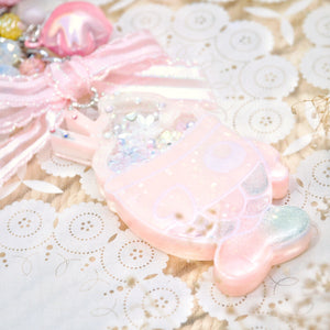 Pink Sugar Taiyaki with biscuit sticks (with cat-eye effect, glow, dry shaker charm)