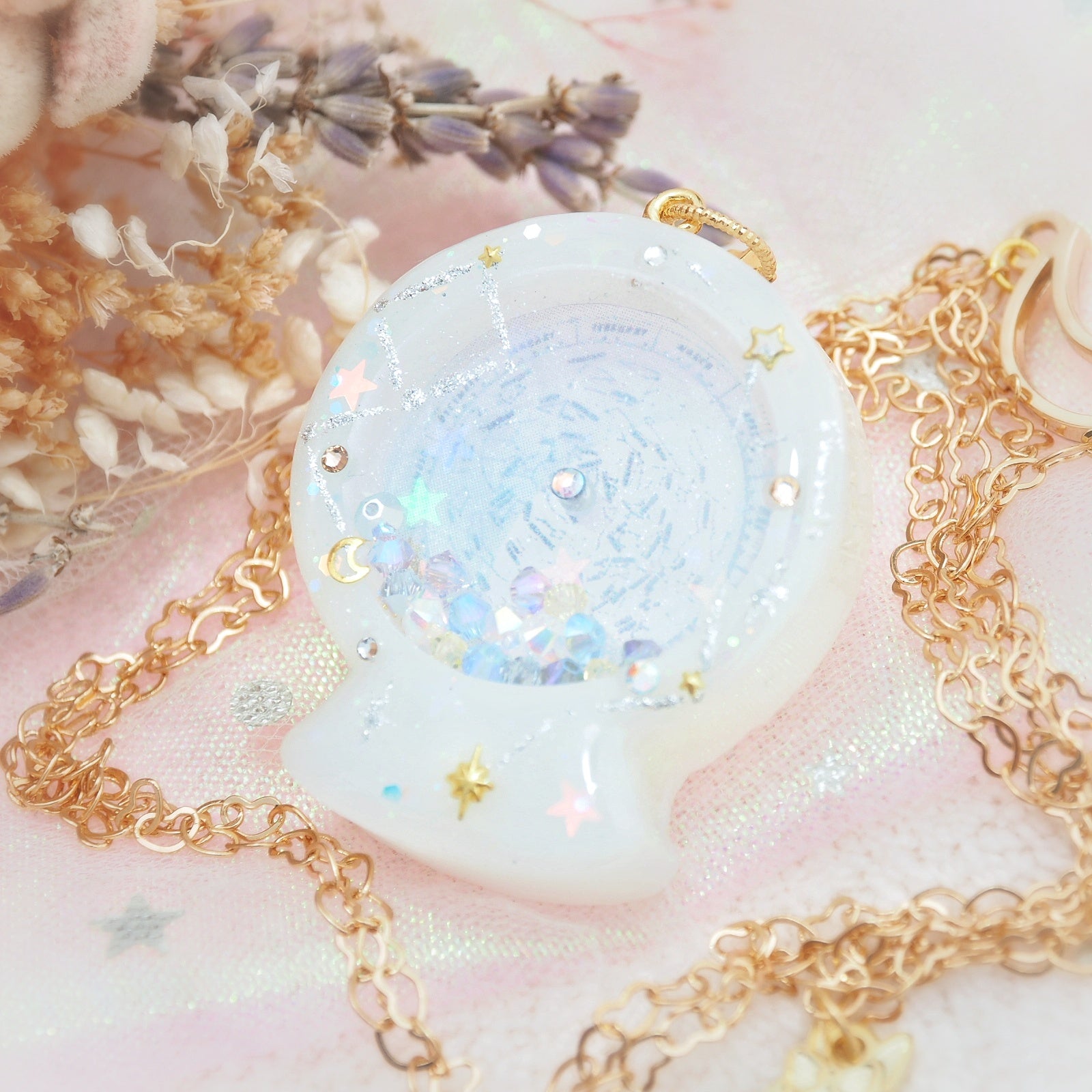 White Planisphere Globe 36" Chain Necklace (Glows)