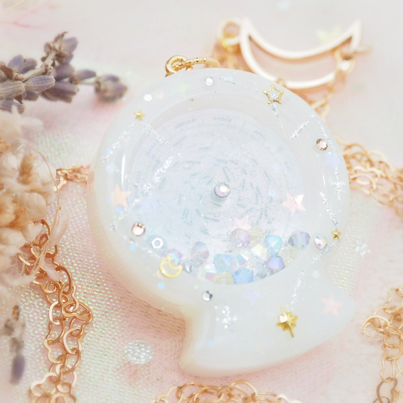 White Planisphere Globe 36" Chain Necklace (Glows)