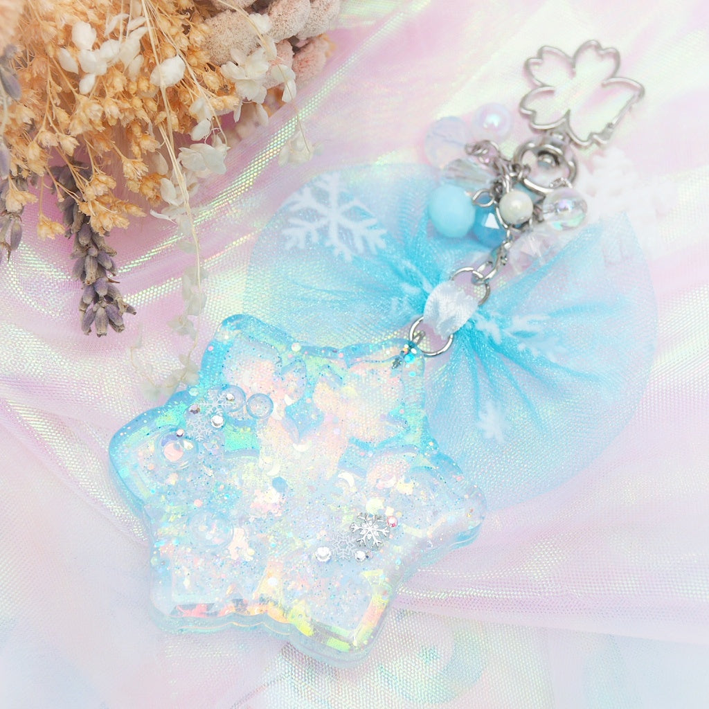 Iridescent Snowflake Shaker (Interchangeable Ornament Charm)