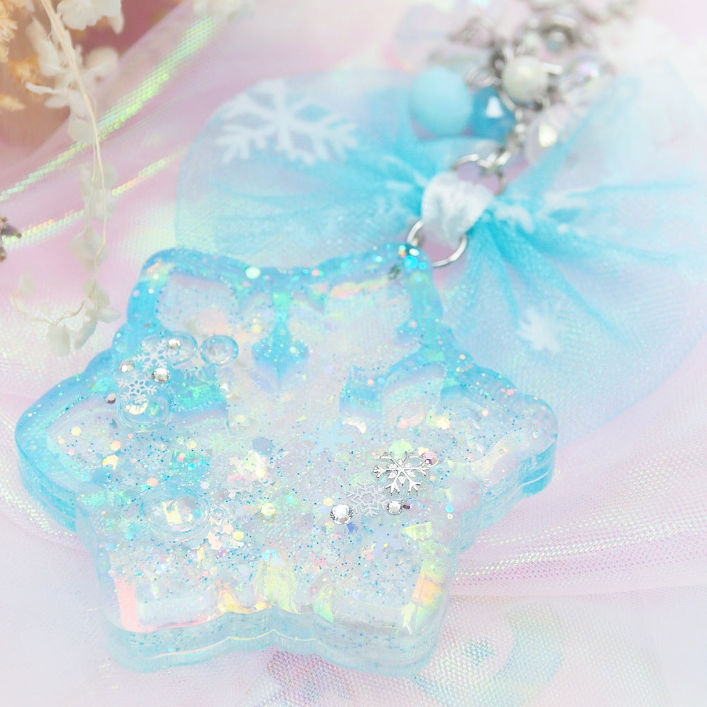 Iridescent Snowflake Shaker (Interchangeable Ornament Charm)