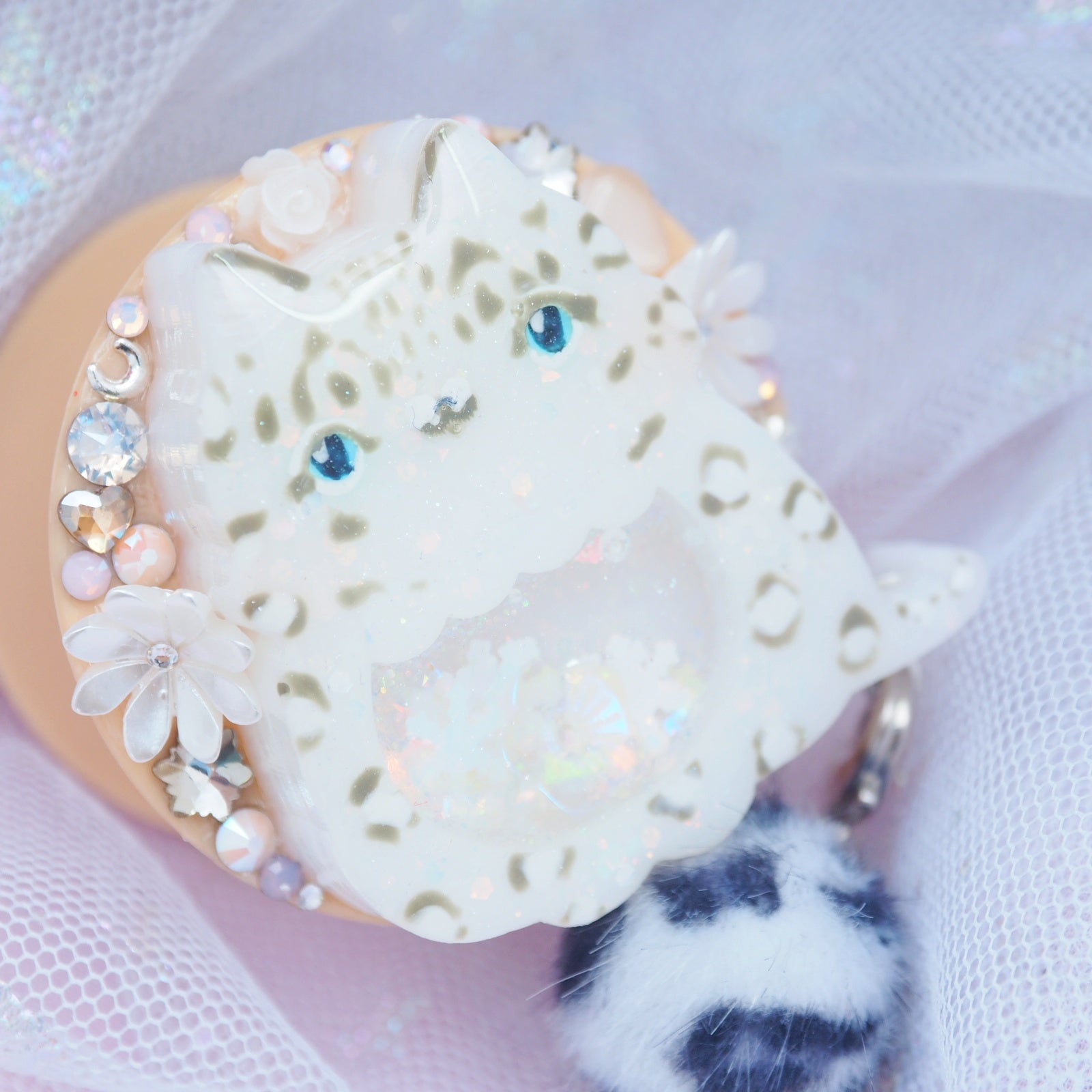 Painted Snow Leopard Grip (removable fluff ball)