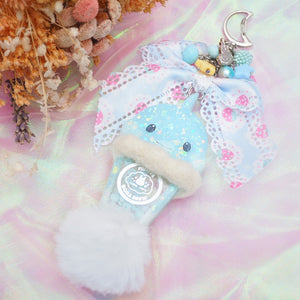 Pale Altaria with floofy mane shaker charm (Big)