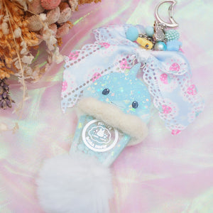 Pale Altaria with floofy mane shaker charm (Big)