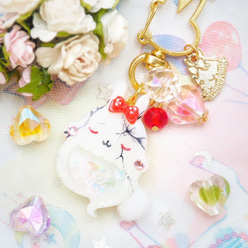 Broken Porcelain Doll Bun Charm (Glows)