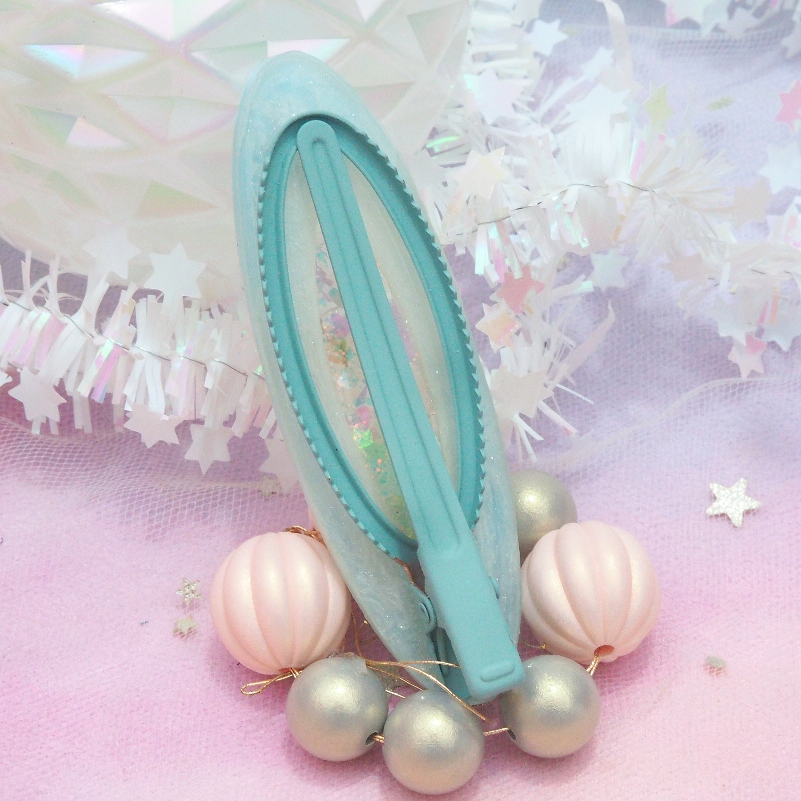 Cherub Barette (Oval, clear window)