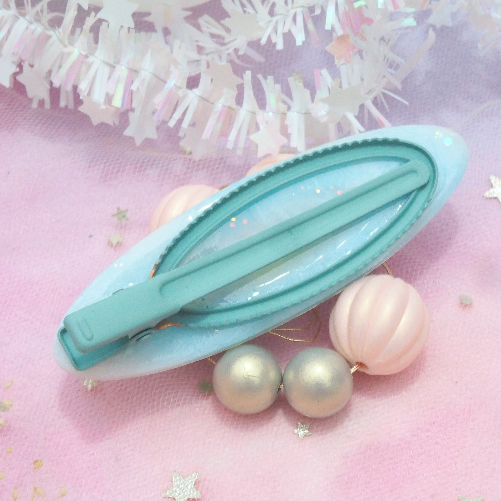 Bunny Cherub Barette (Oval, Horizontal style)