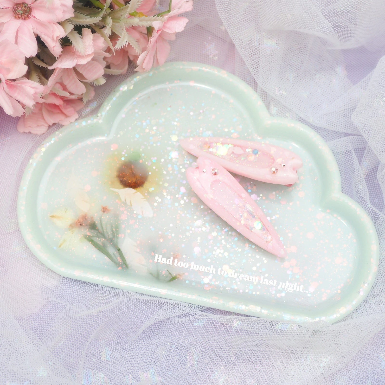 Too Much To Dream - Milky Seafoam Cloud dish (Glowing)