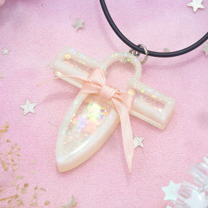 Paper Bird Present Necklace