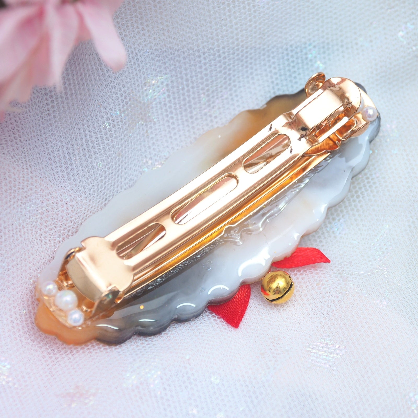 Calico Clasp Shaker Barrette with Sculpture (Cloud)