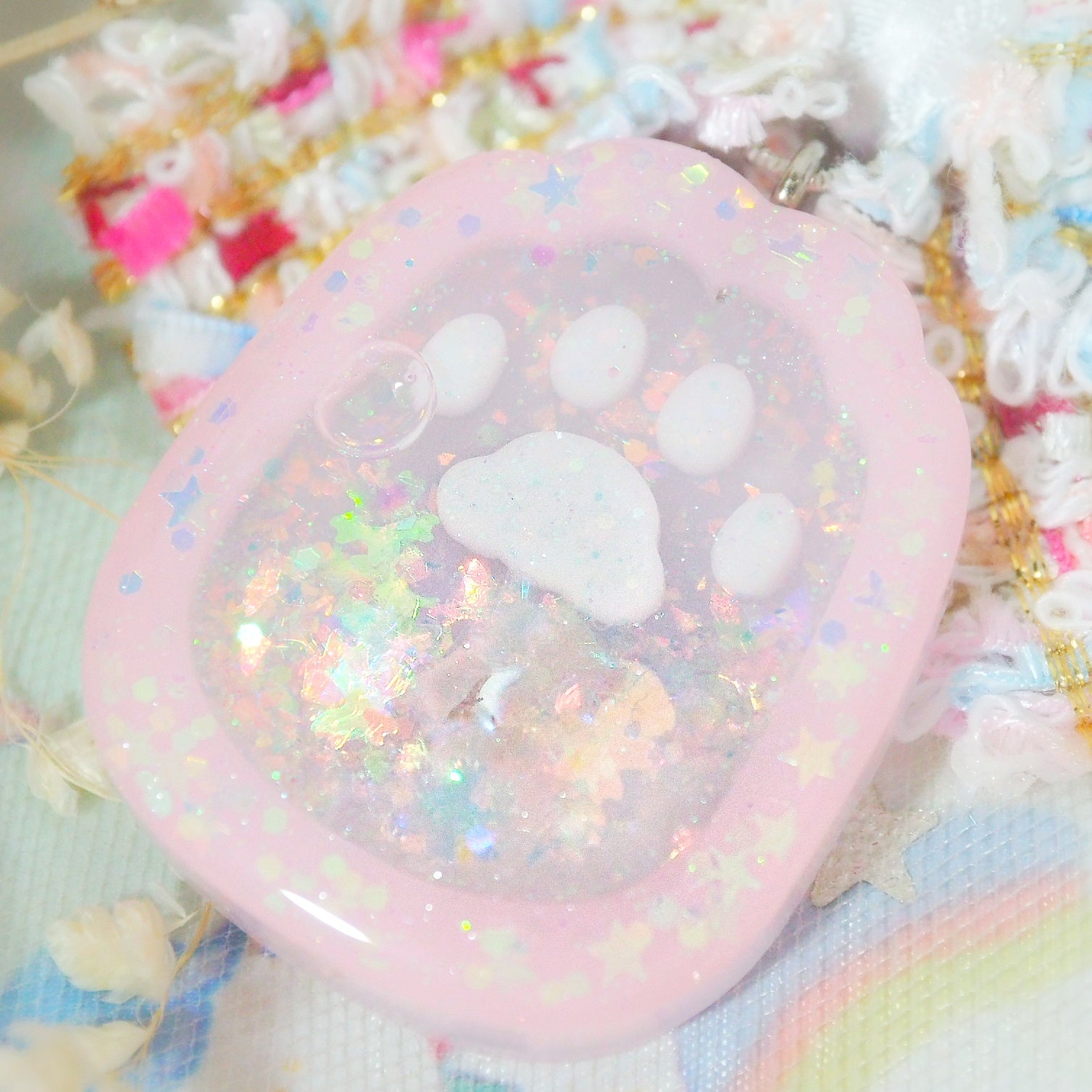 Chasing Butterflies Paw Charm (Pink, glows)