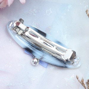 Daisy Moo Clasp Shaker Barrette with Sculpture (Oval)
