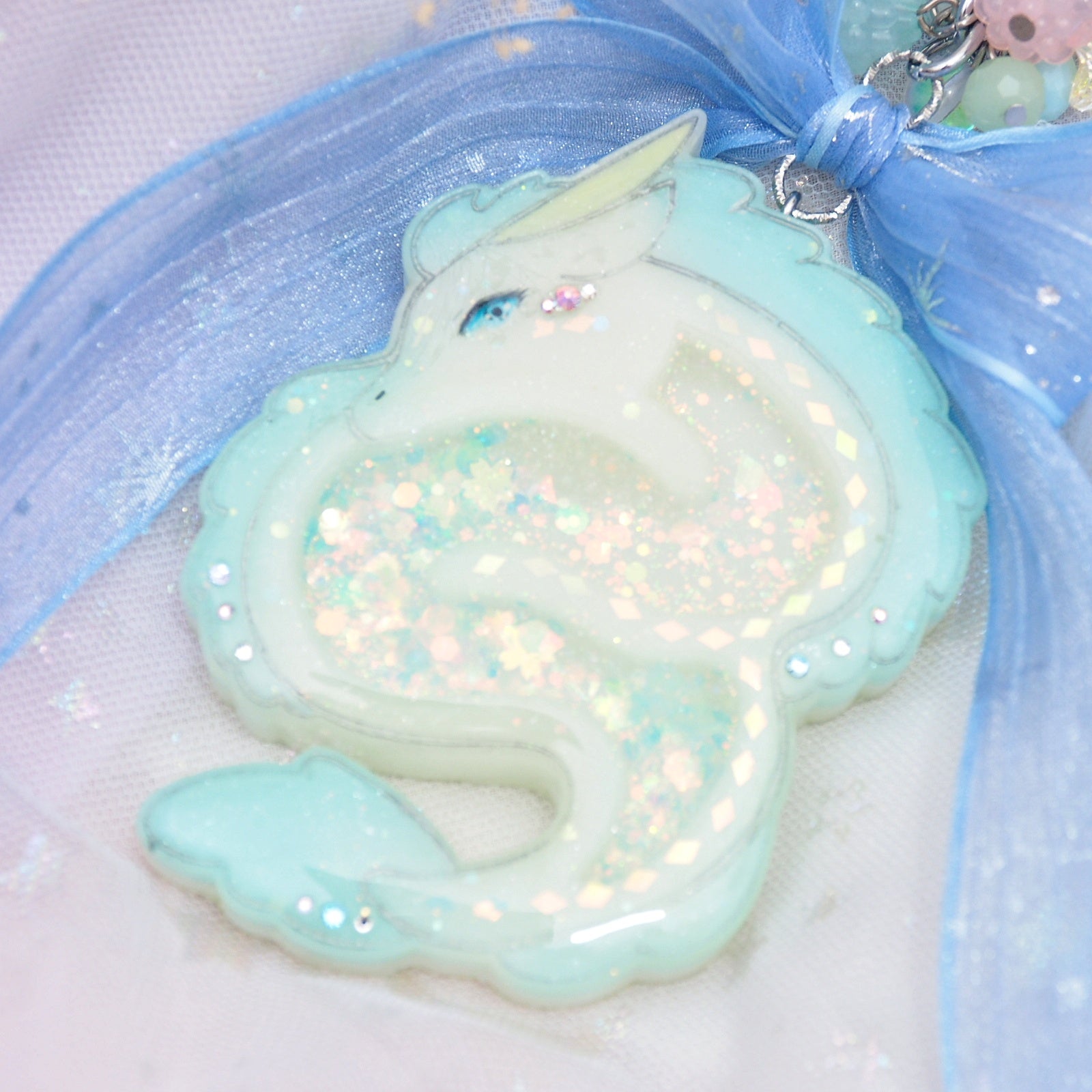 Haku Shaker Charm