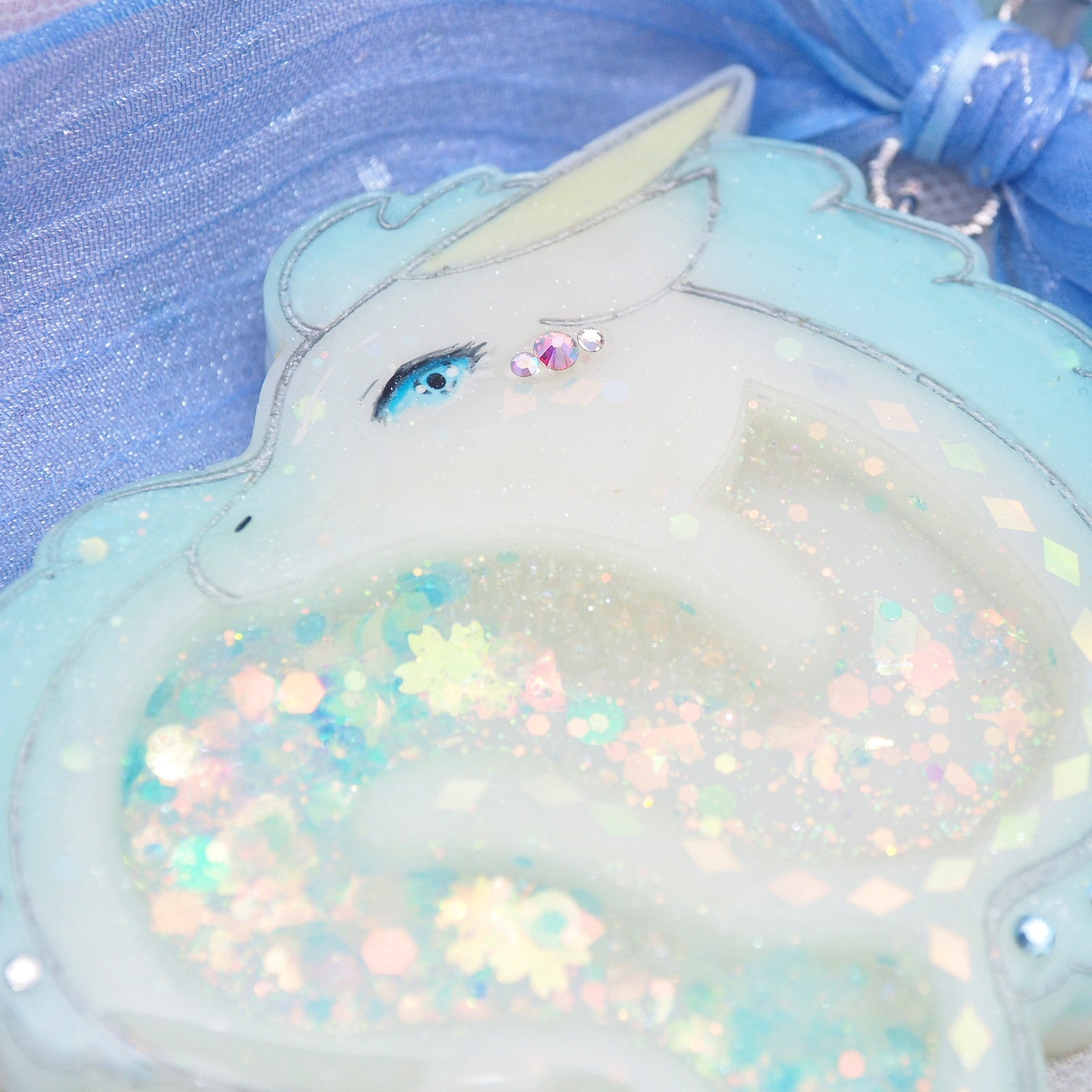 Haku Shaker Charm