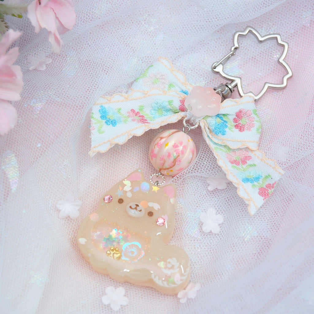 Shiba Charm with handpainted bead (Light Tan)