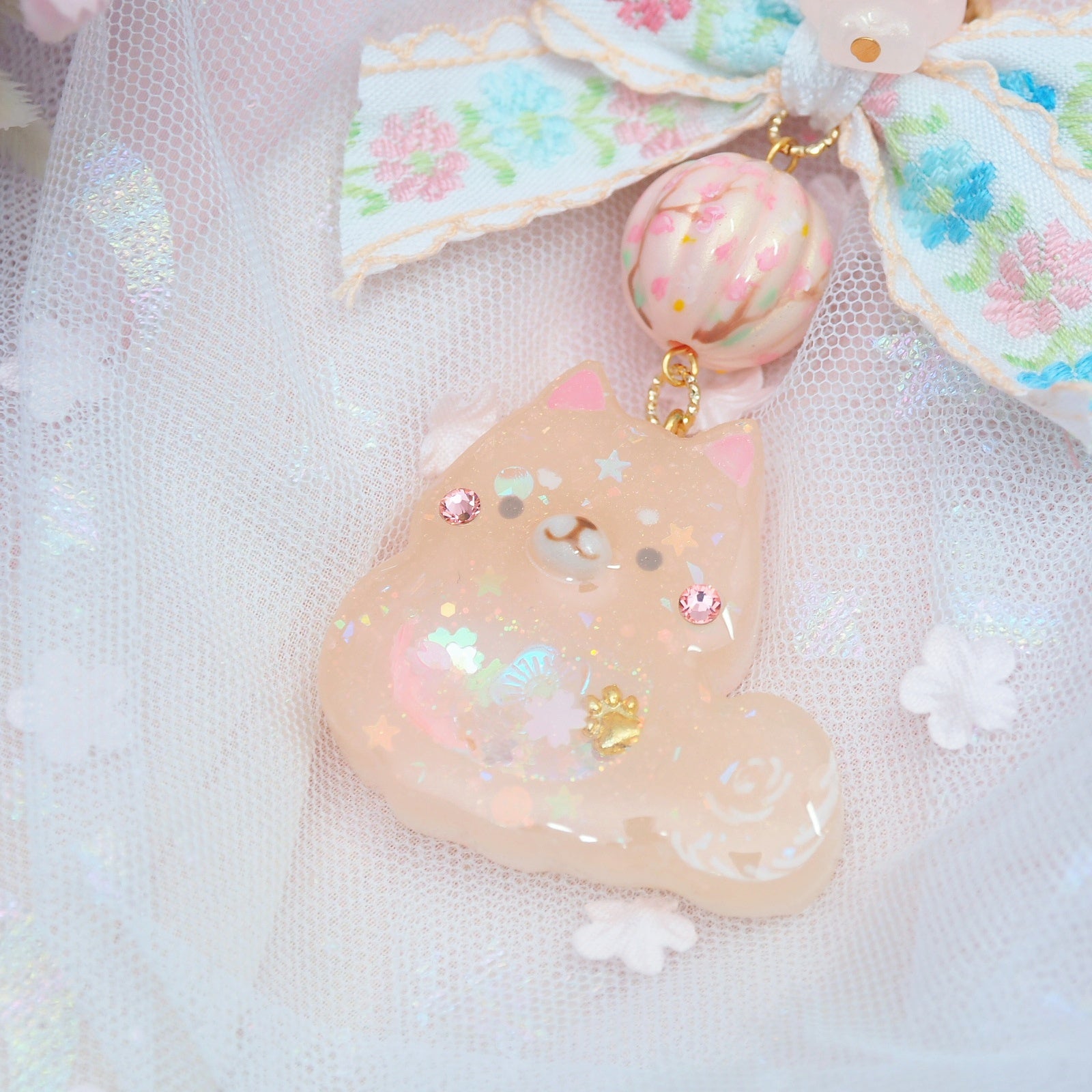 Shiba Charm with handpainted bead (Light Tan)
