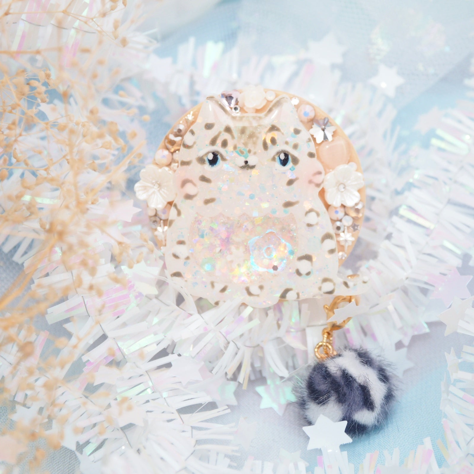 Painted Snow Leopard Grip (removable fluff ball)