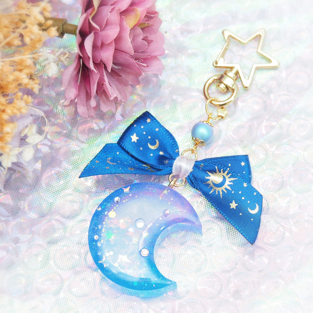 Over the Moon Charm (Glows)