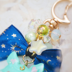 Green Froot Bat Charm (glows)