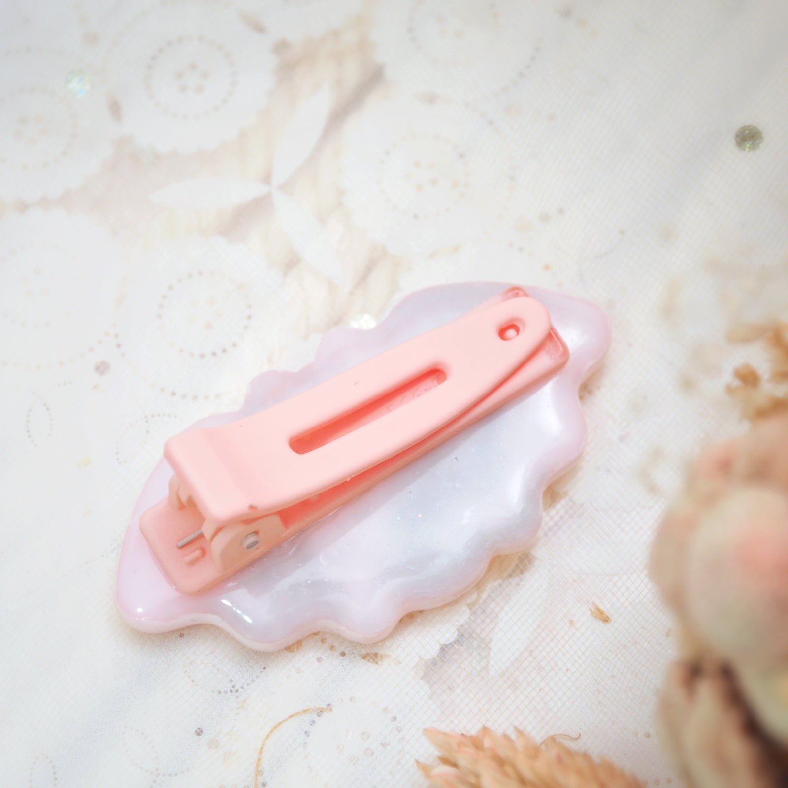 Pink Bat-rette with marble back (hairclip, glows)