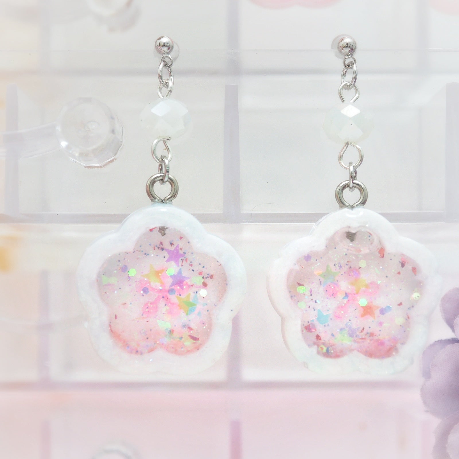 Faded Lilac Sakura Drop Earstuds