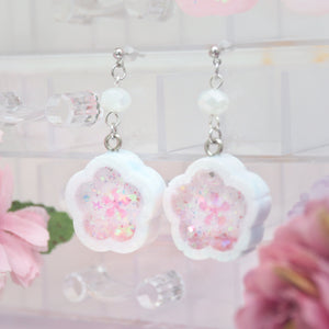 Faded Lilac Sakura Drop Earstuds