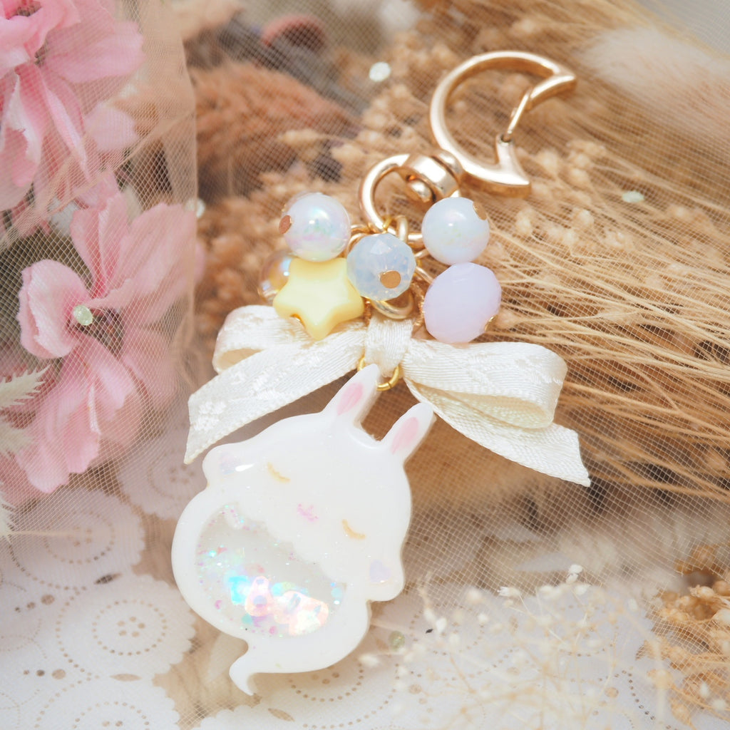 Peach Ghostie Boo Bun Charm (Glows)