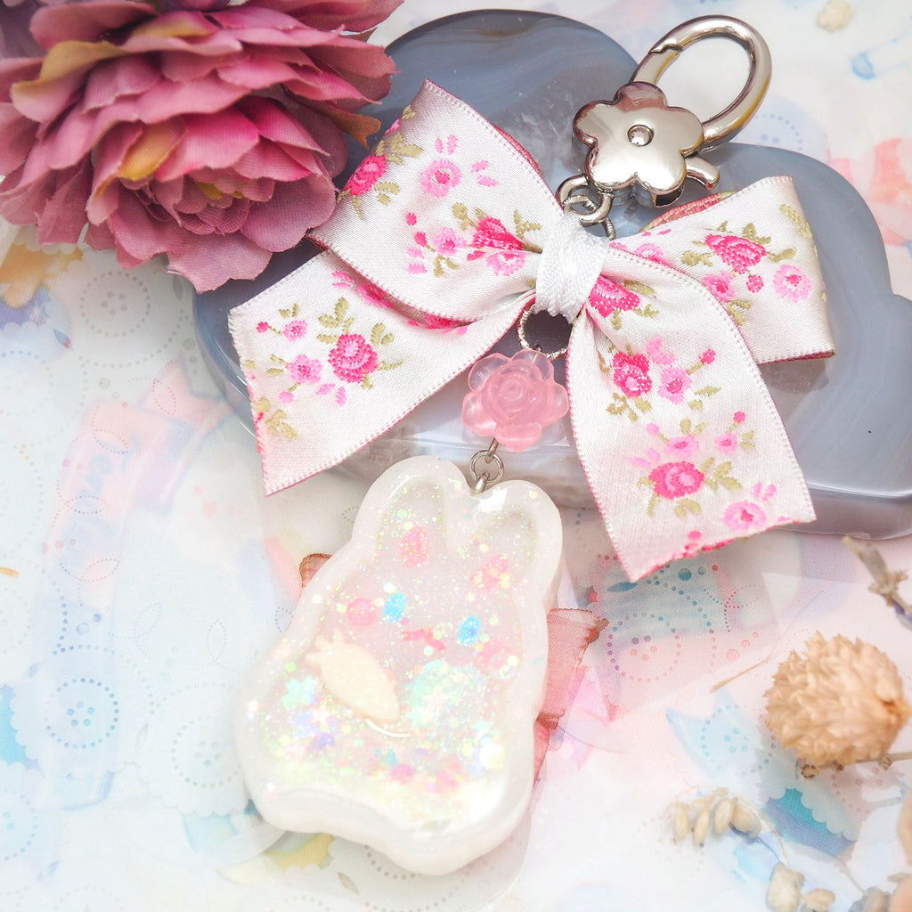 Gardenia Fairy Bun with Embroidered Floral Bow