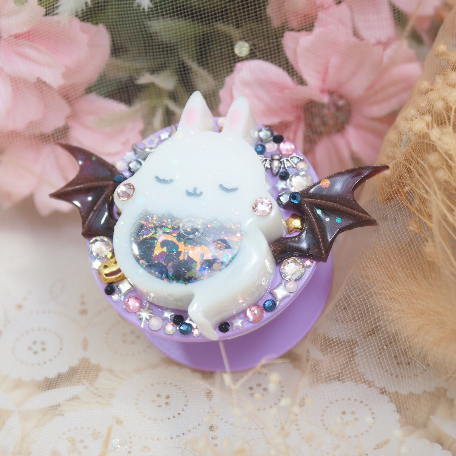 Ghostie Bat Bun Grip (Glows)