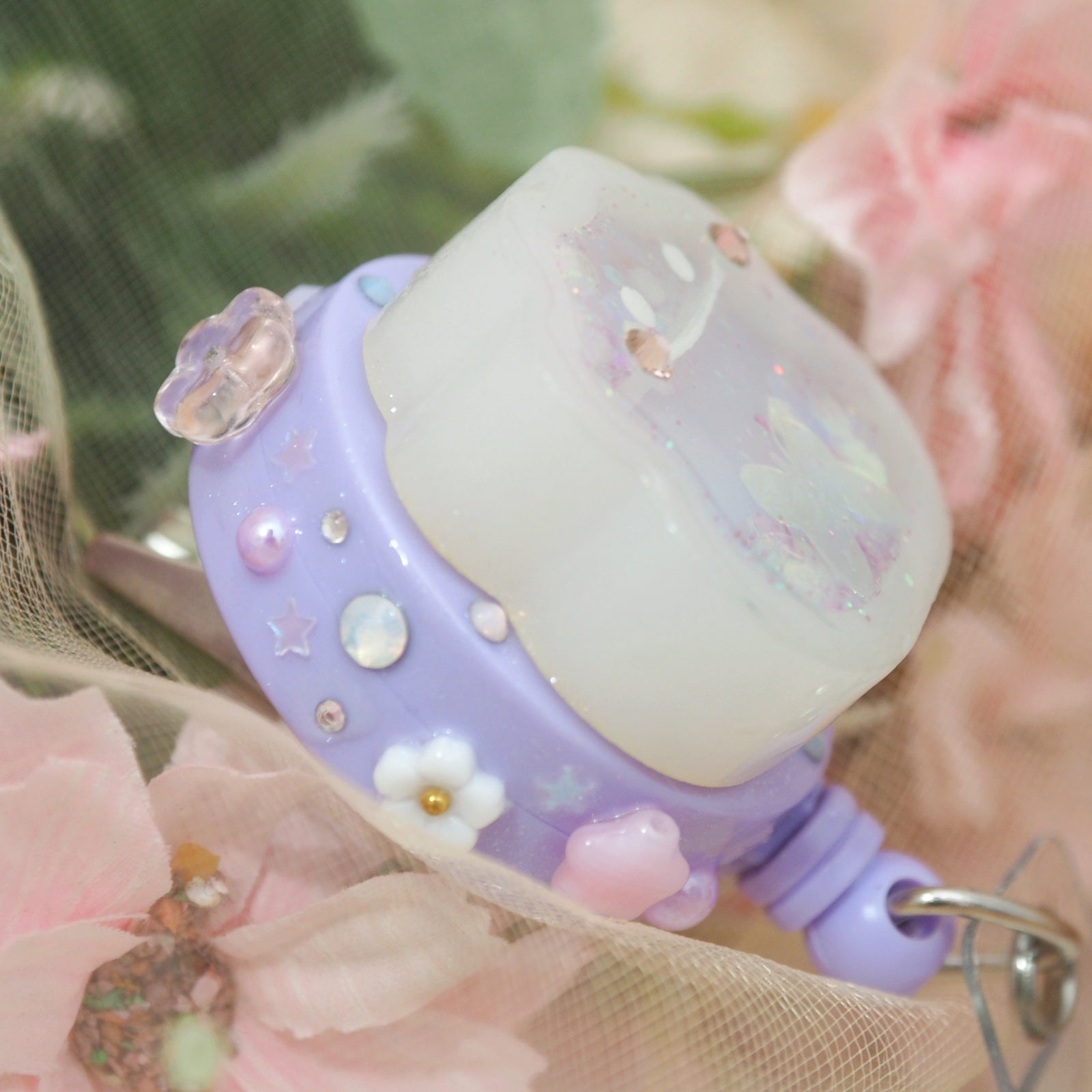 Ditto Badge Reel (glows)