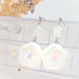 White Sakura Drop Earstuds