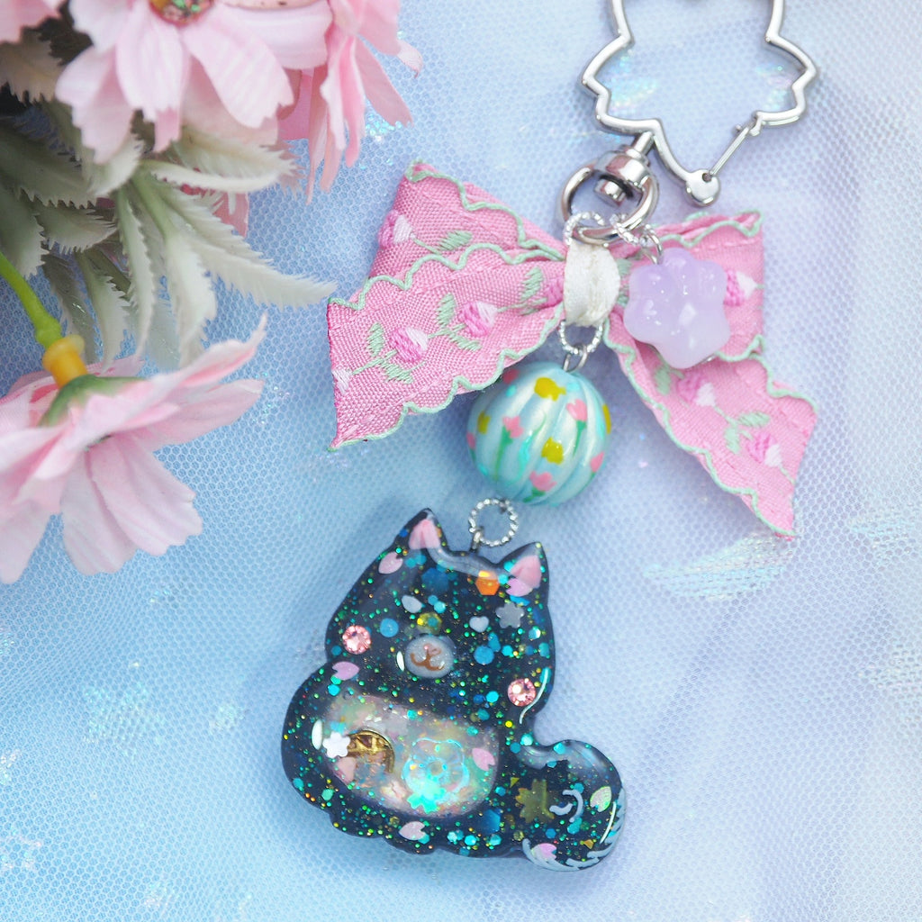 Shiba Charm with handpainted bead (Black)
