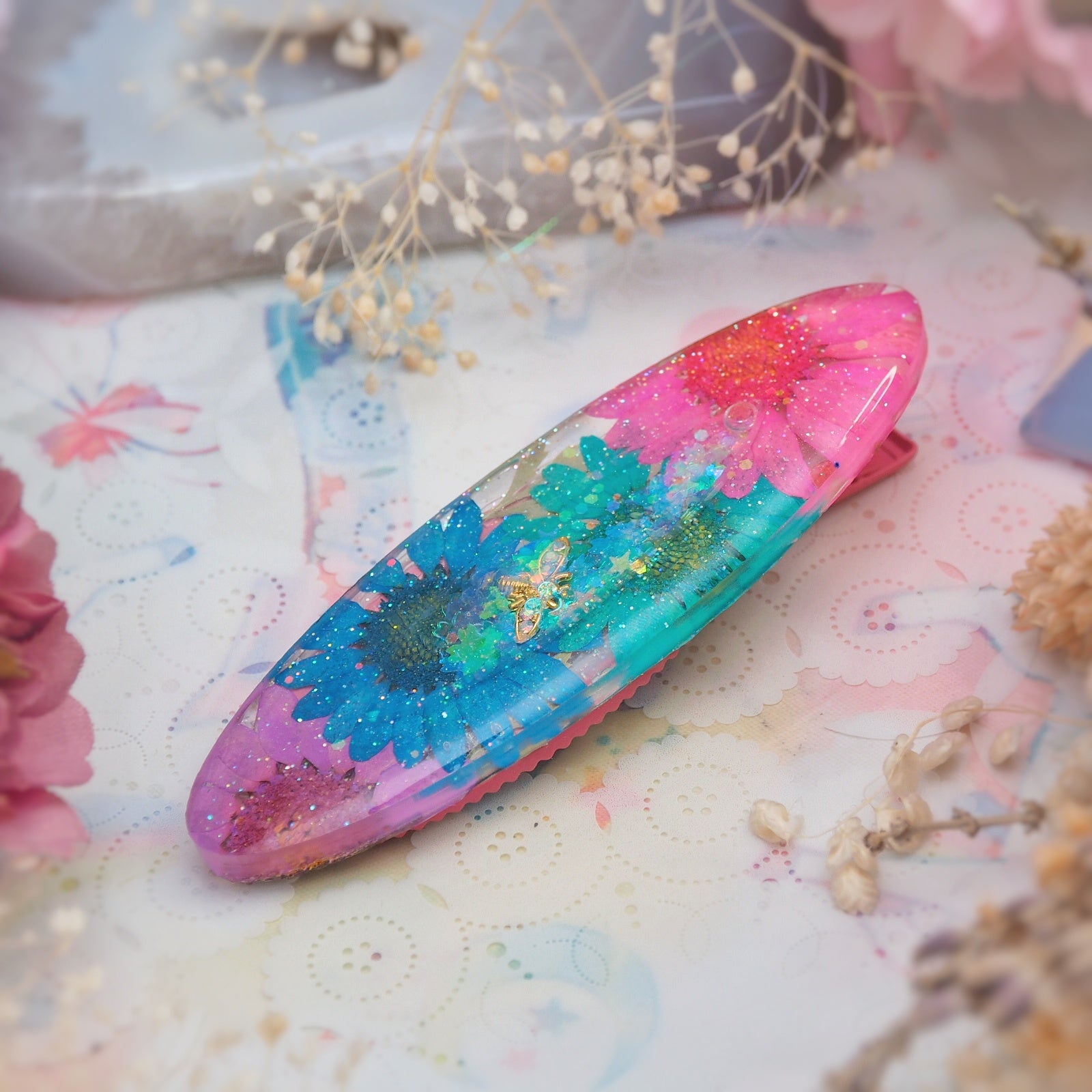 Islander Floral Shaker Barette