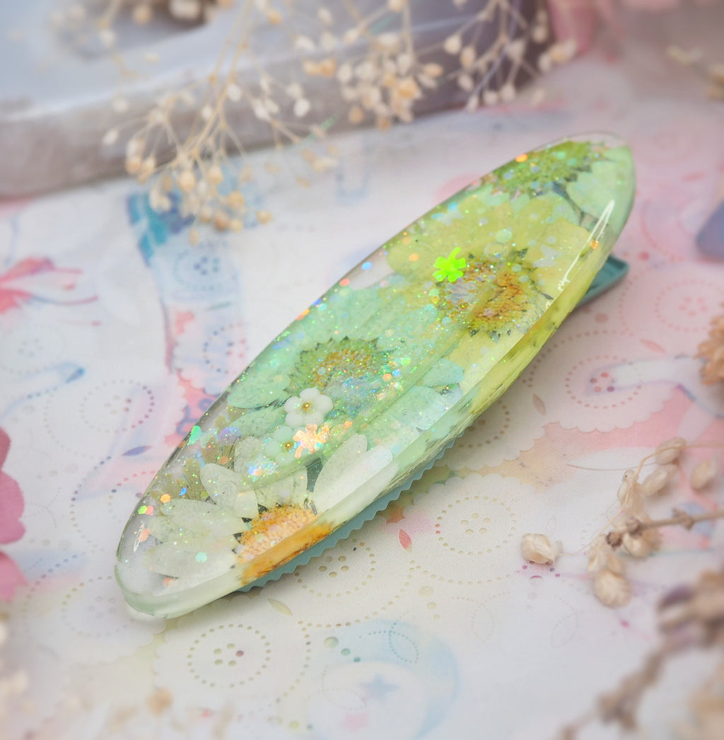 Floral Reef Shaker Barette
