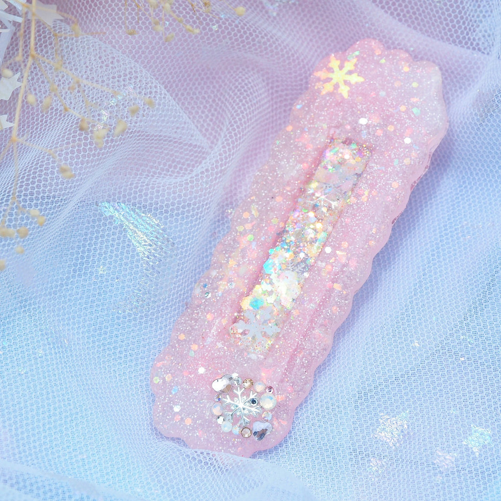 Pinky Snow Barette (Cloud Bar)