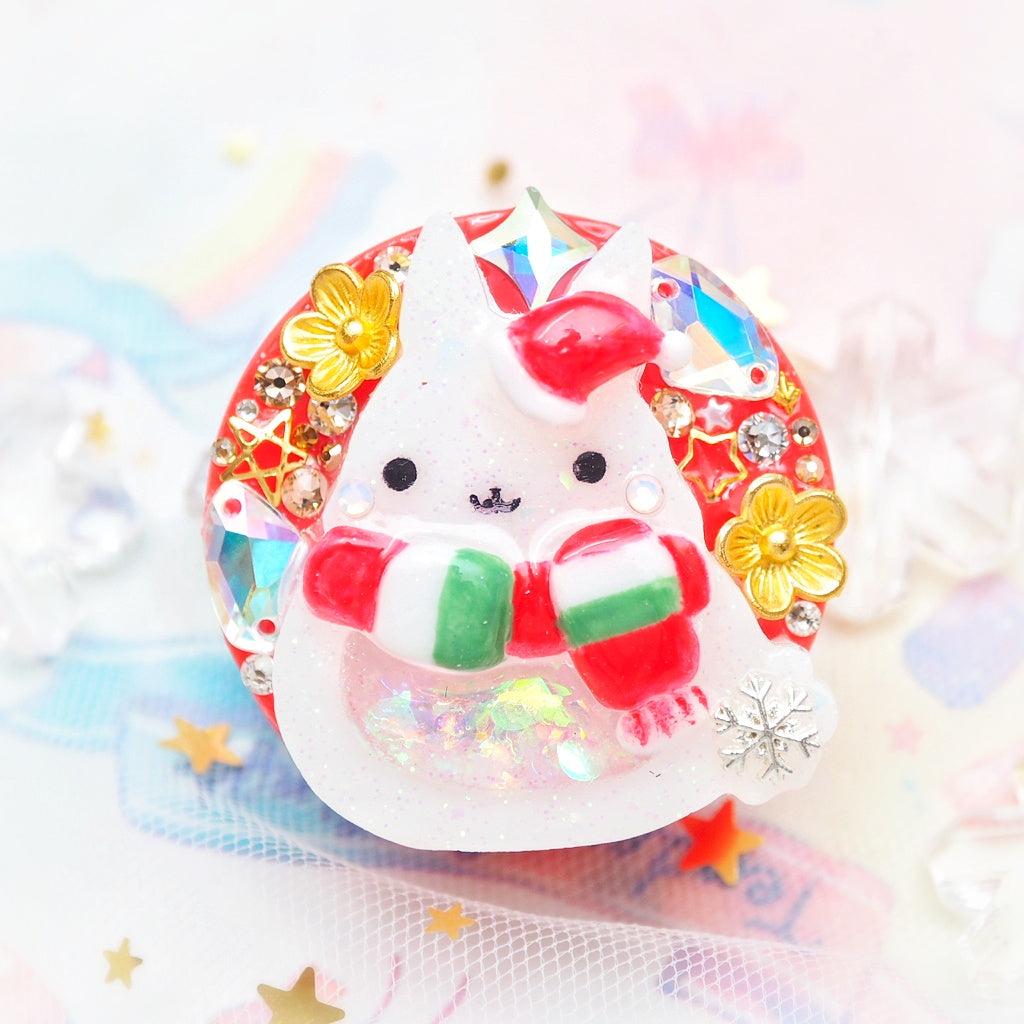 Winter Hat Bun Grip (Red)