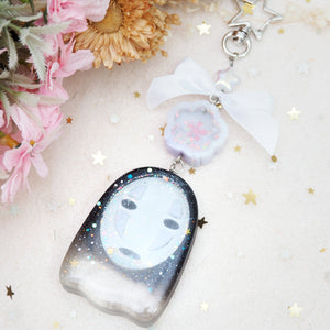 Fading Kaonashi with glowing eyes Charm