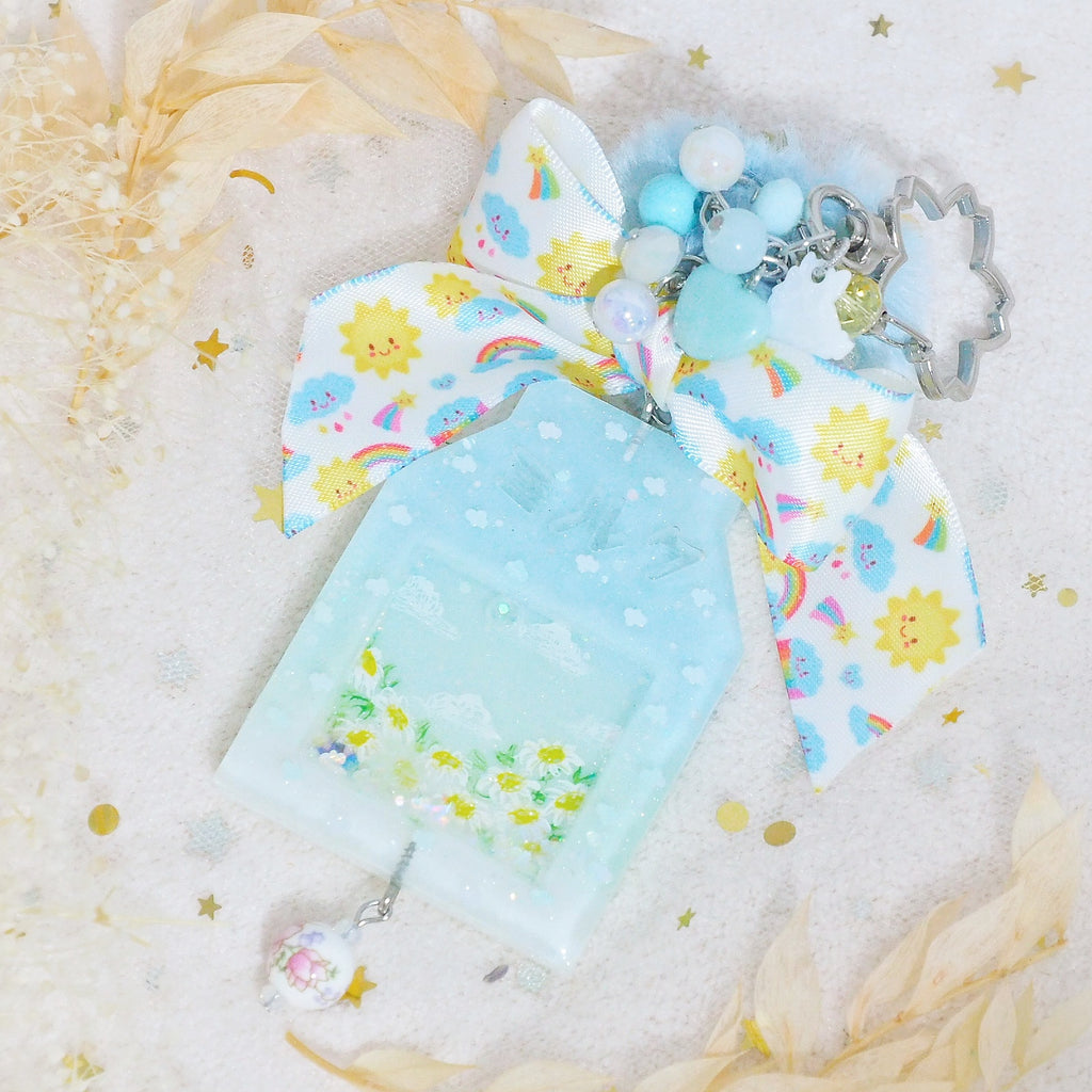 Pale Daisy Miruku ミルク Carton Charm