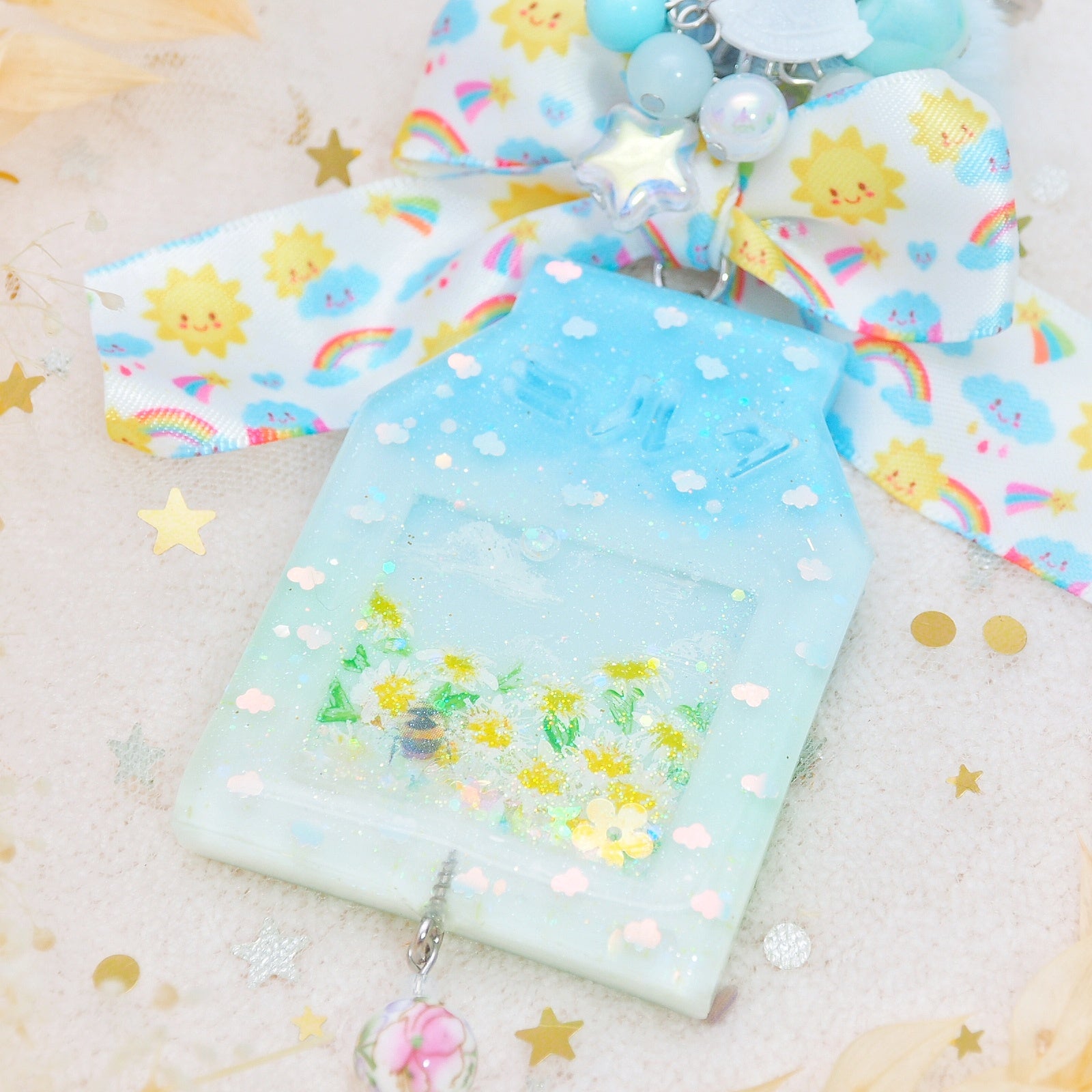 Daisy Miruku ミルク Carton Charm