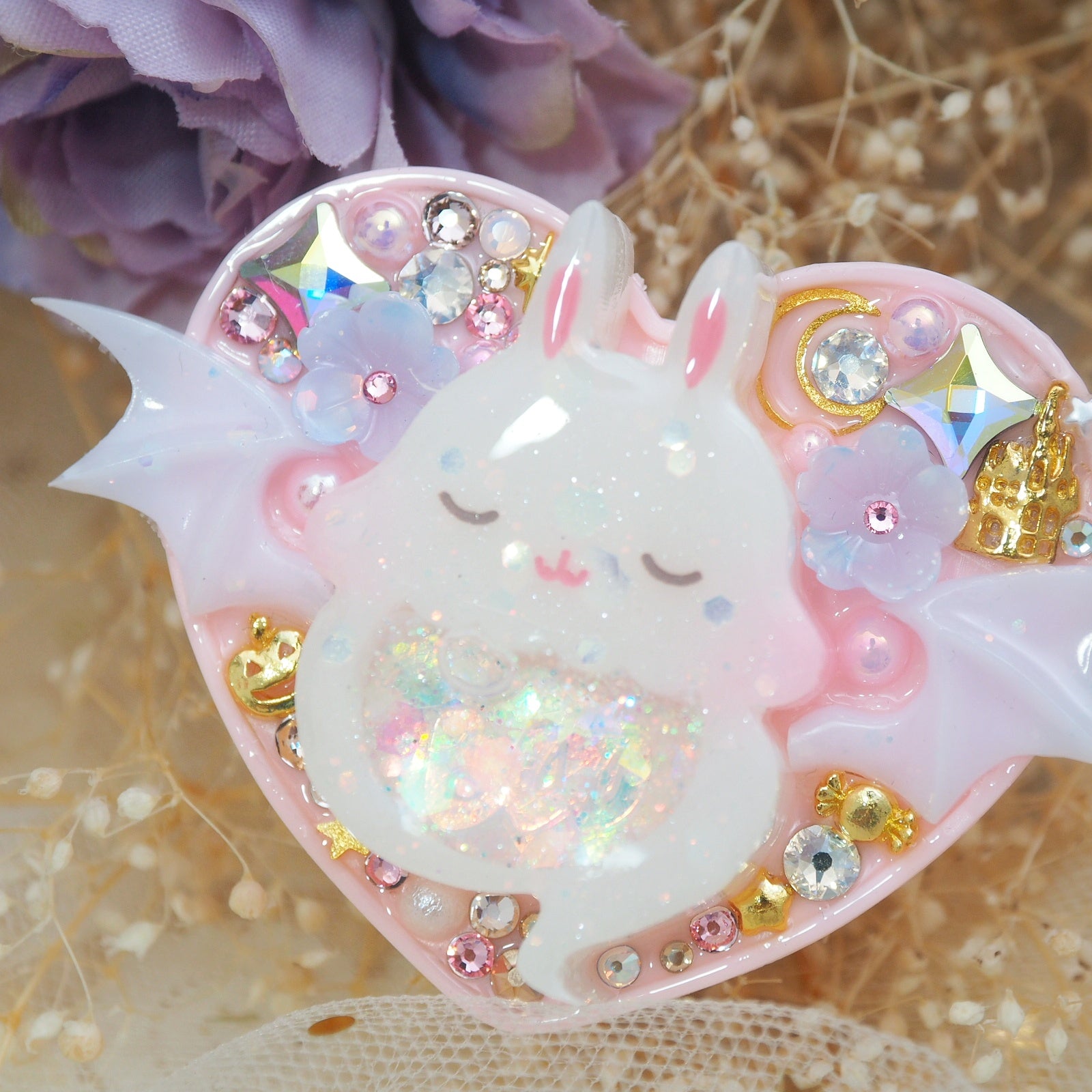 Ghostie Bun Heart Grip (Candy Floss)
