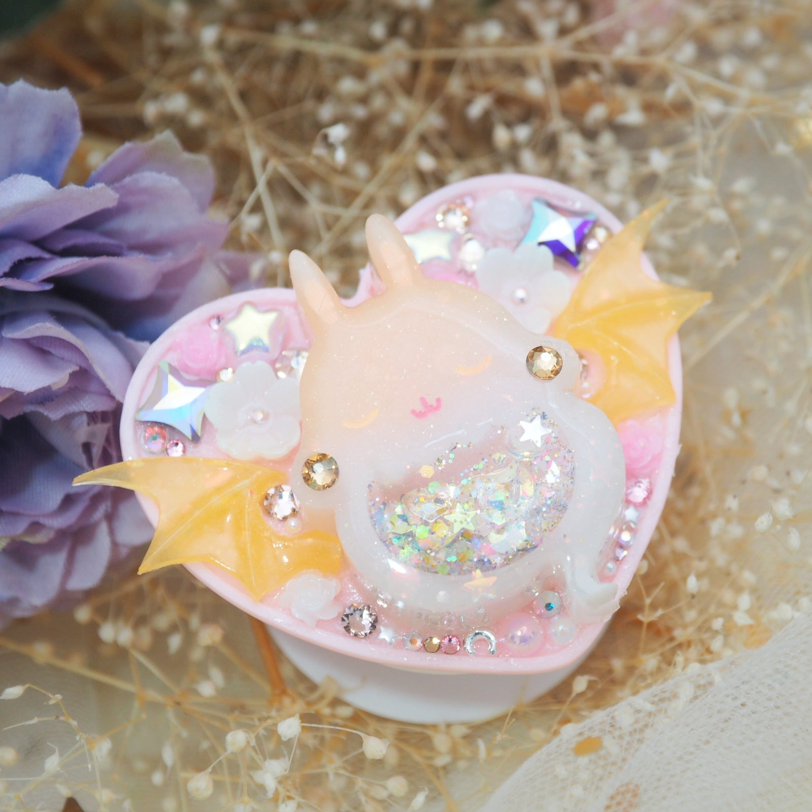 Ghostie Bun Heart Grip (Marmalade)