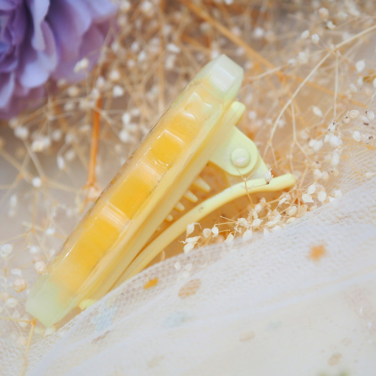 Candy Corn Bat Shaker Barette
