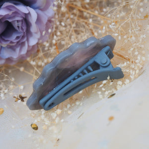 Moonless Night Bat Shaker Barette