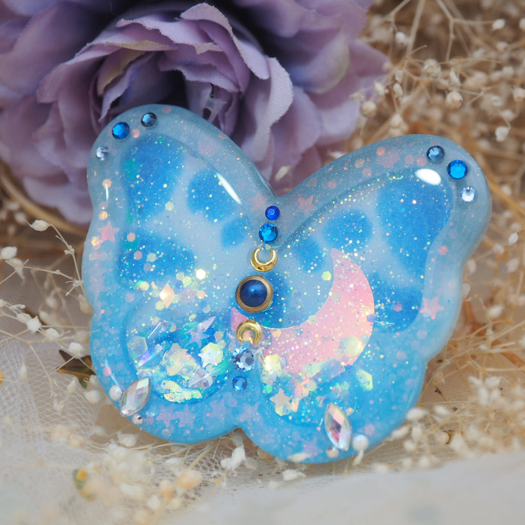 Sleepless Night Butterfly Shaker Barette