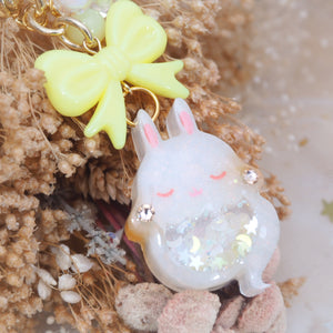 Honey Blush Ghostie Bun Charm