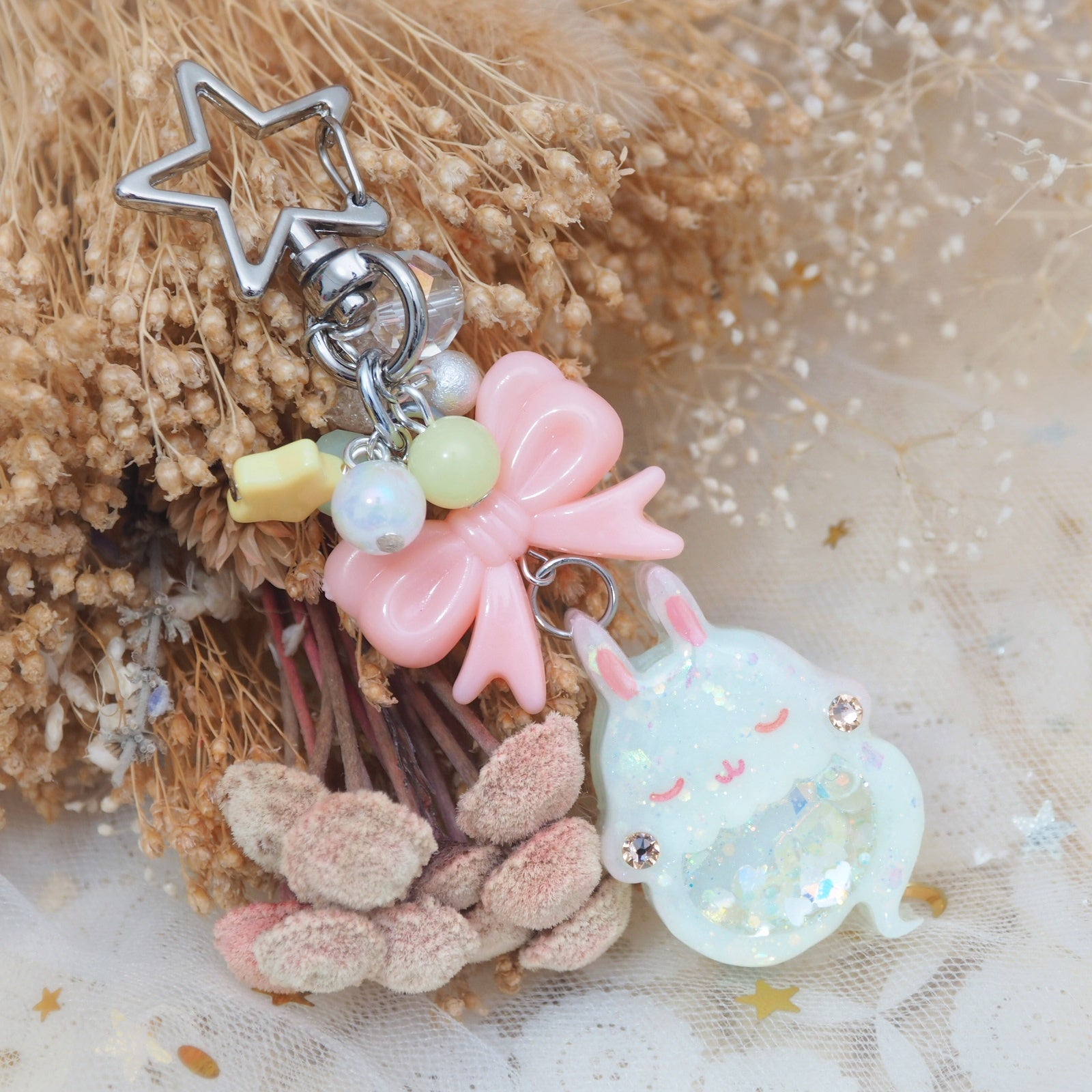 Casper Ghostie Bun Charm